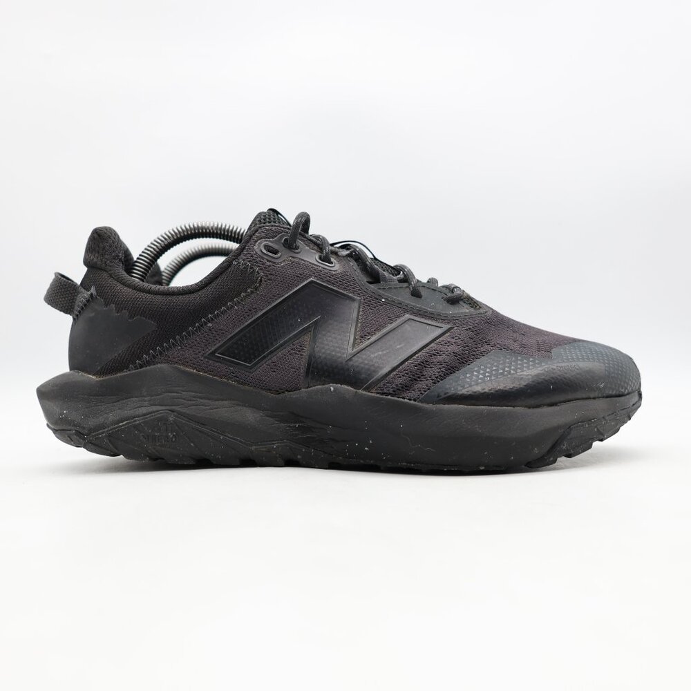 New Balance Dynasoft Nitrel V6 Men's Size 9 EEEE  Trail Running Athletic Sneaker